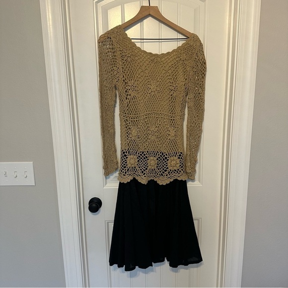 Vintage Long Sleeve Dress Crochet Bohemian Artsy Unique Black Tan Size 8 Medium - Picture 6 of 9